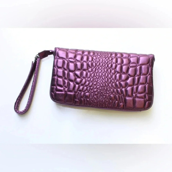 Hobo Original quilted wristlet - Picture 2 of 9